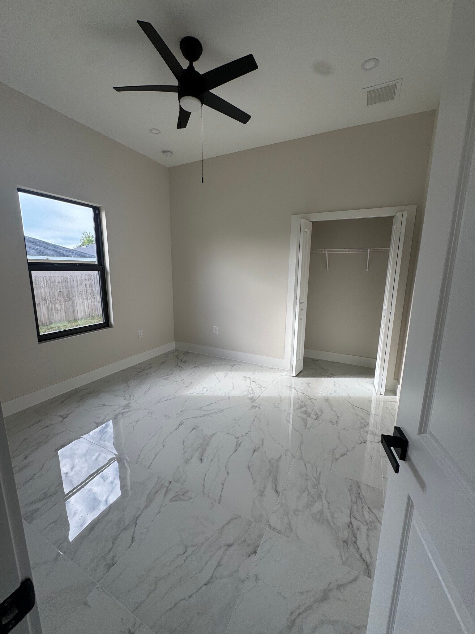 Building Photo - 4829 29th St SW