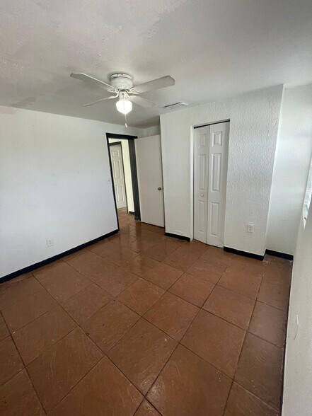 Building Photo - 17011 NW 33rd Ct
