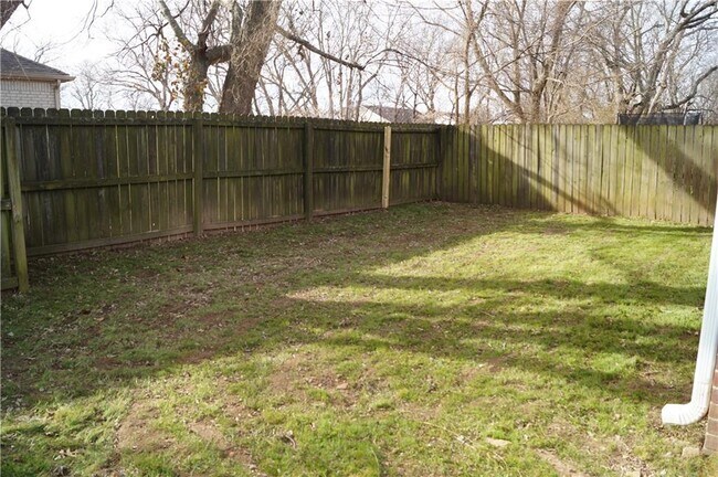 Building Photo - 67 Dakota Trail