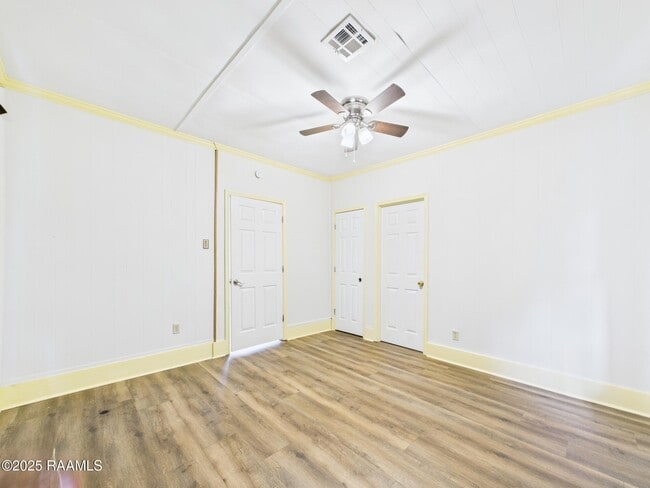 Building Photo - 514 Lamar St