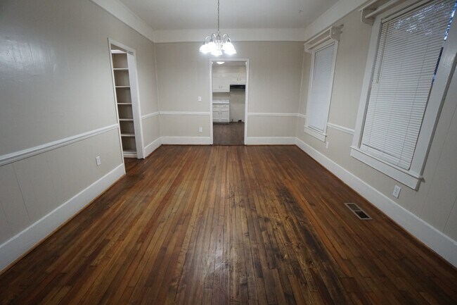 Building Photo - 1194 Birmingham St