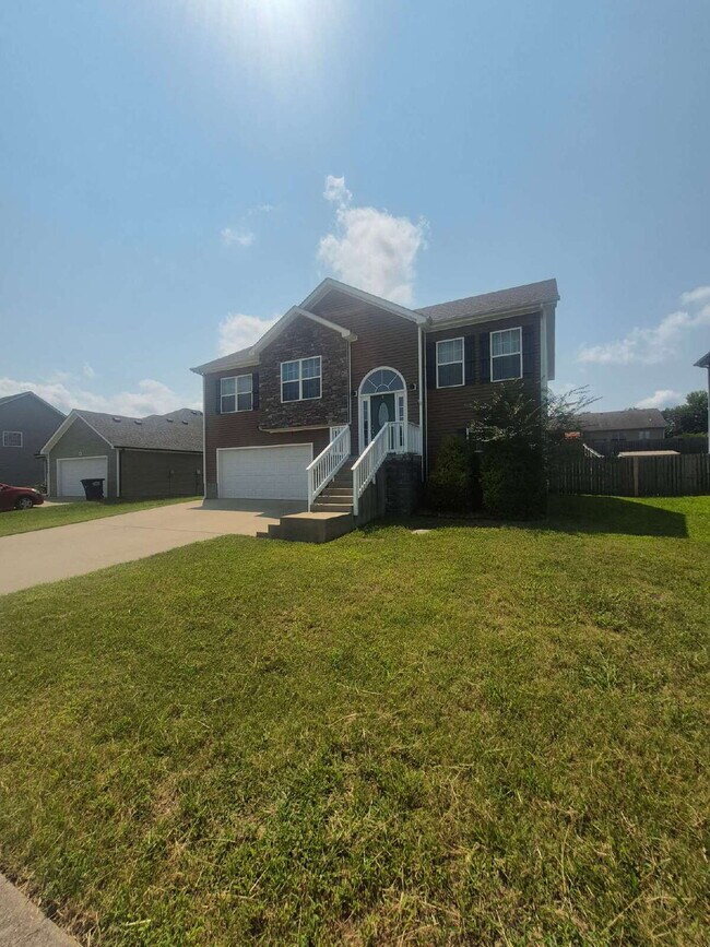 Building Photo - 1351 Freedom Dr