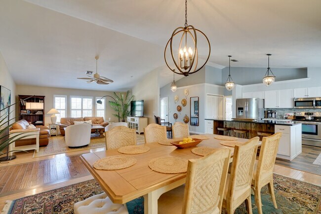 Building Photo - 4563 Brainard Bayou Rd