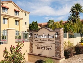 Building Photo - Mandarina