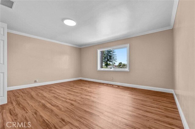 Building Photo - 423 S Poinsettia Ave