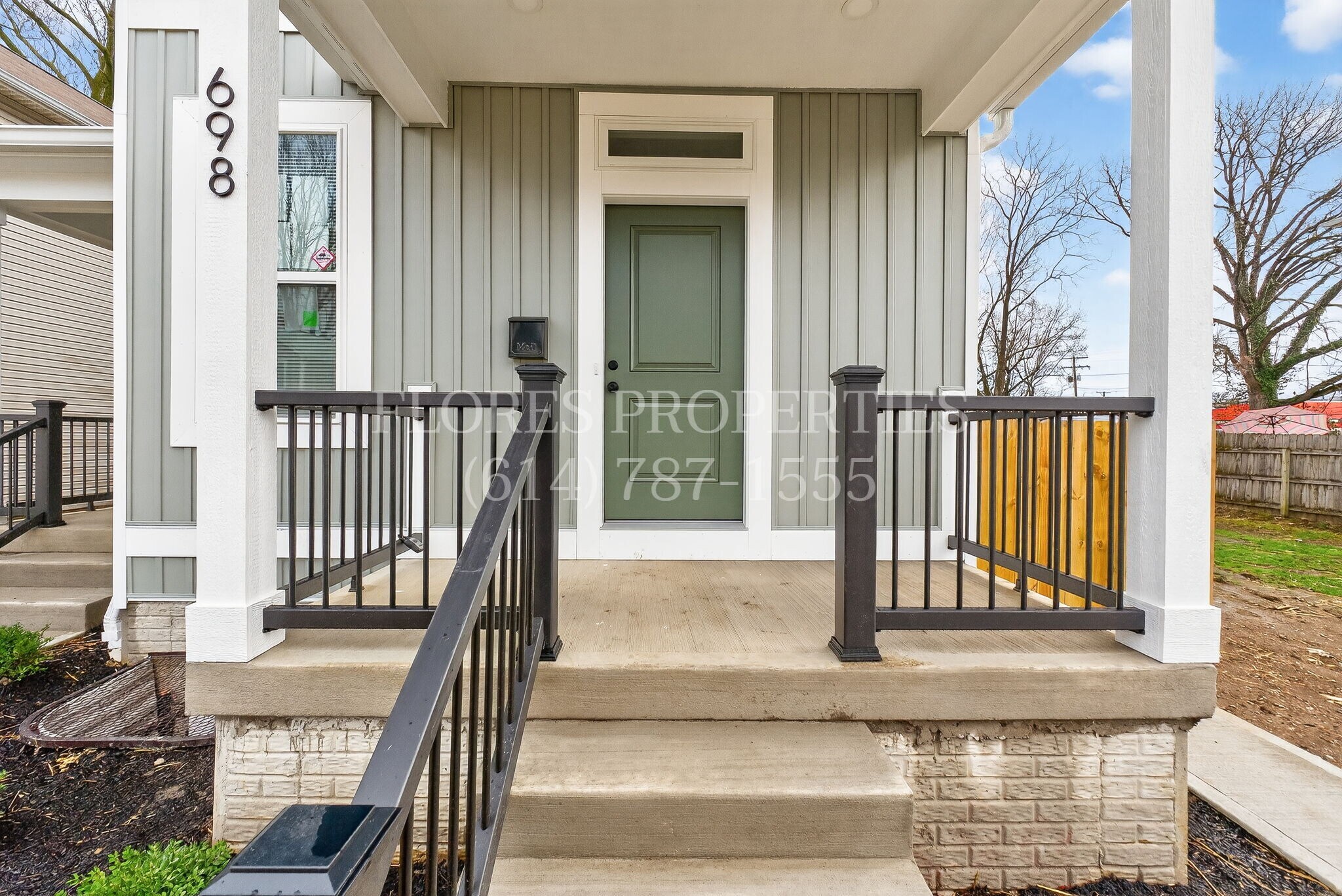 Building Photo - 698 S 22nd St