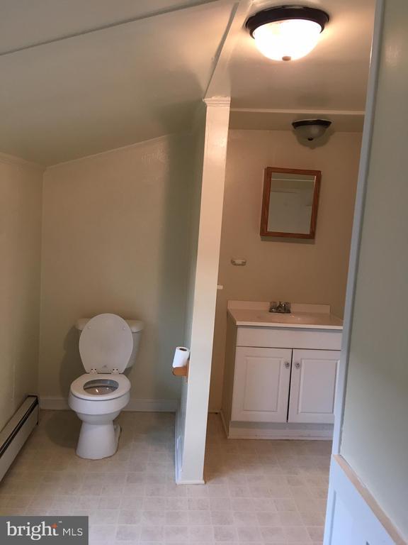 Building Photo - 309 Brower Ave