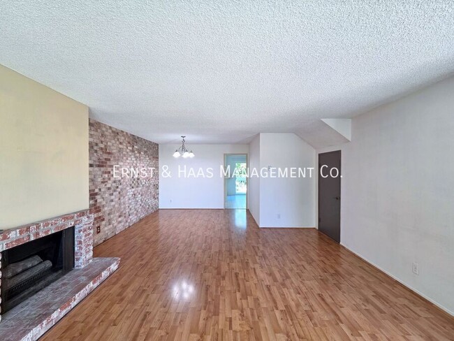 Building Photo - 1200 Opal St