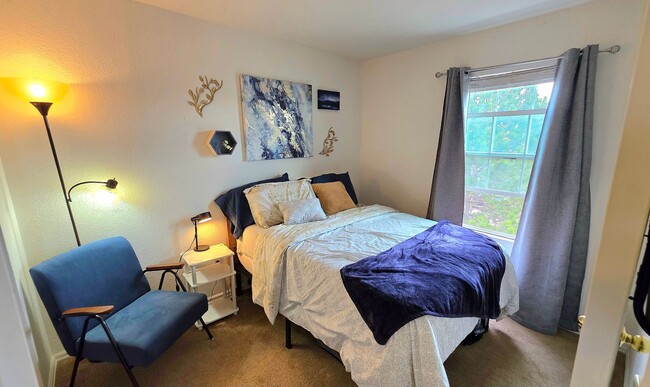 Building Photo - 3 Bedroom Home in Ridgeview at Stetson Hills