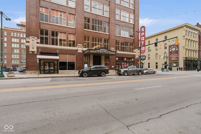 Building Photo - 141 S Meridian St