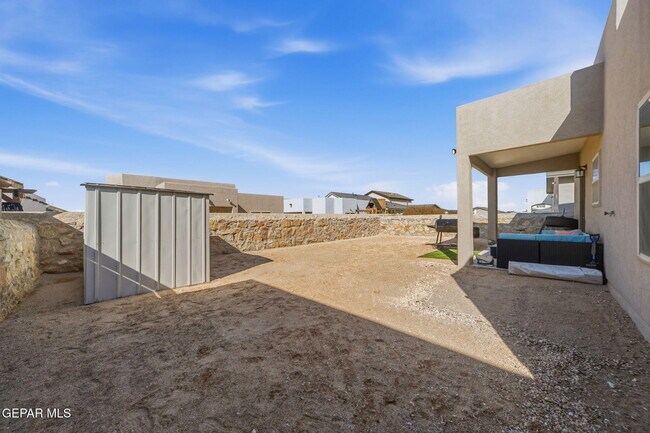 Building Photo - 1181 Summer Rain St