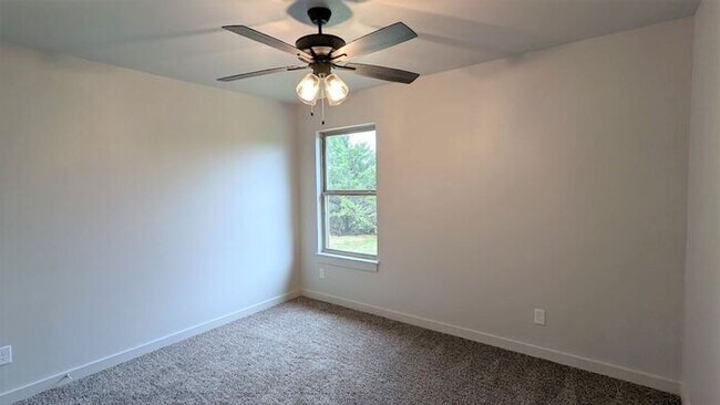 Building Photo - 2 Bed 2 Bath 1 Car Garage in the Eastpointe Village Moore, OK