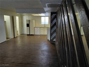 Building Photo - 1336 N Jones Blvd