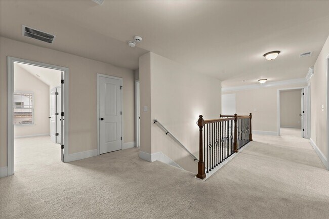 Building Photo - 542 Oconee Cir