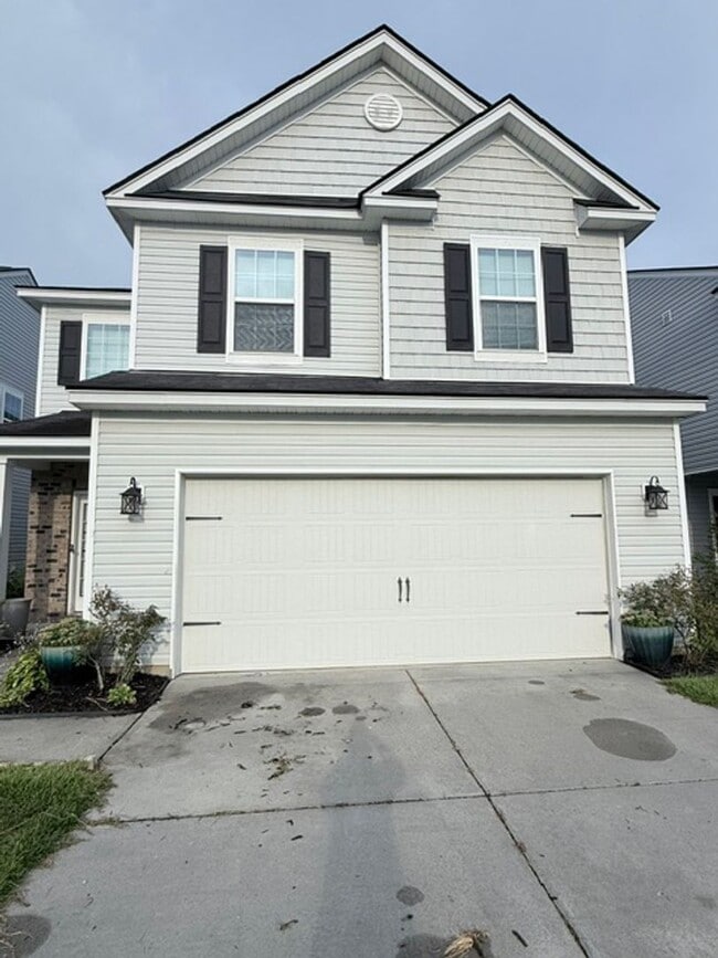 Building Photo - 245 Swamp Creek Ln