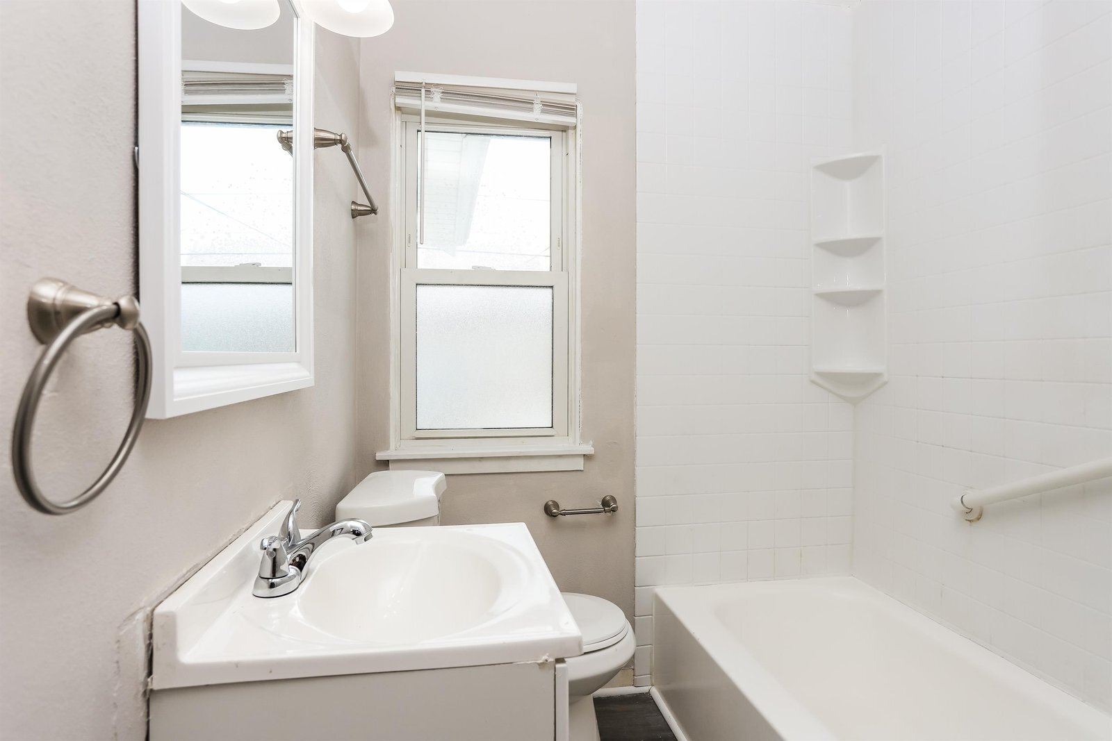 Building Photo - 1201 S 14th St