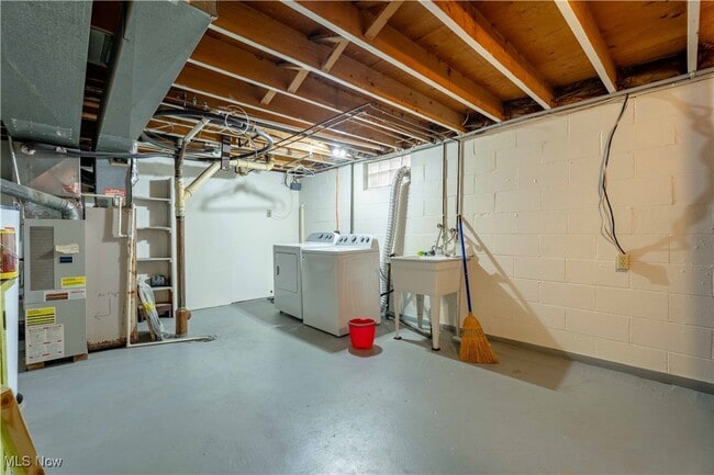 Building Photo - 2343 38th St NW