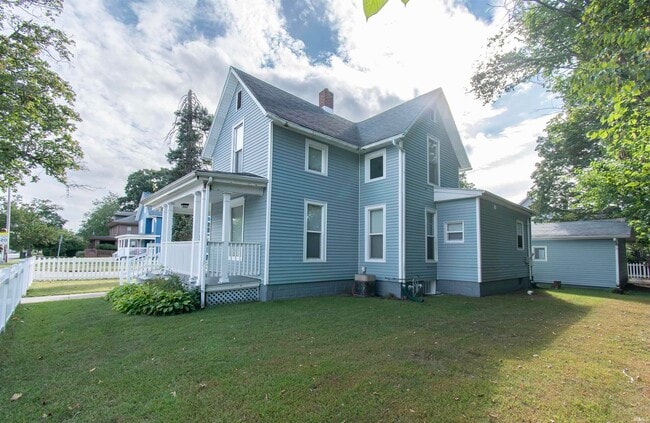 Building Photo - 1629 Prairie St