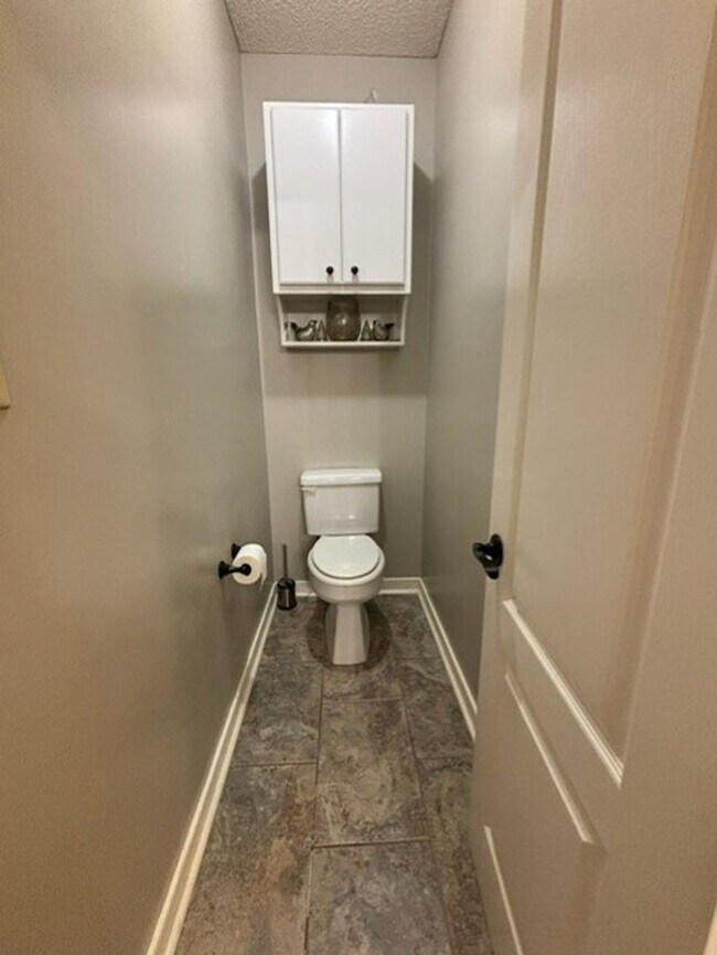 Building Photo - Beautiful home in Lake Park