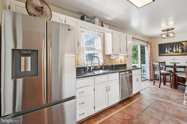 Building Photo - 5405 Francy Adams Ct