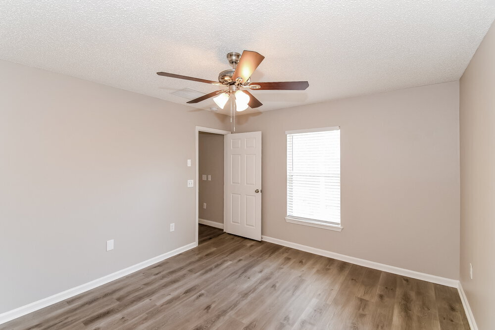 Building Photo - 3347 Double Ln