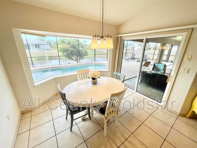 Building Photo - 9 Medalist Way