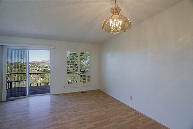 Building Photo - 2270 Sandia Dr