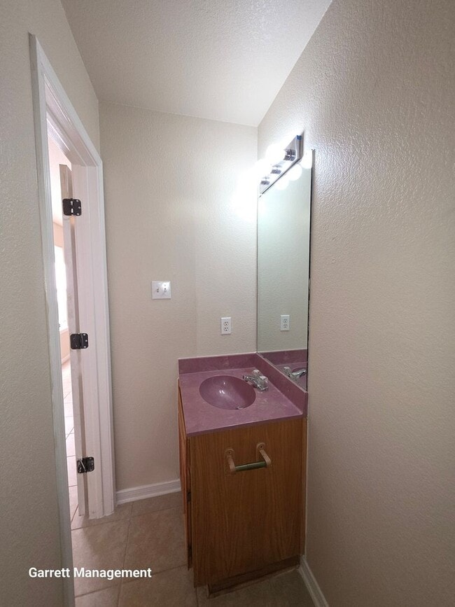 Building Photo - 1707 Taylor St