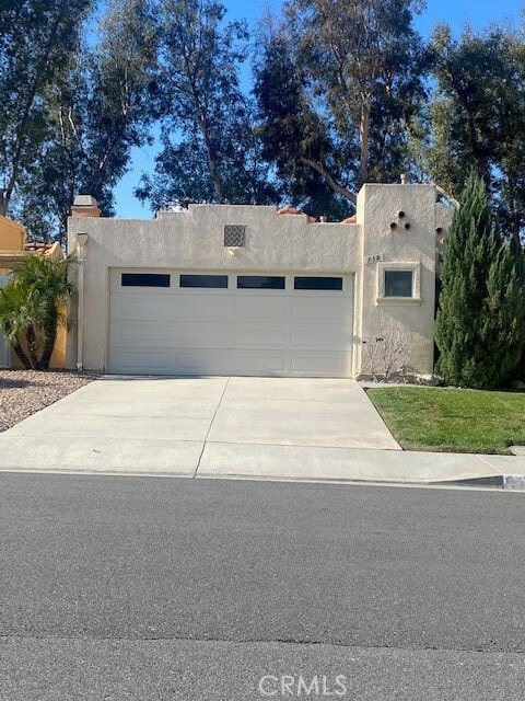 Primary Photo - 738 Verona Ave