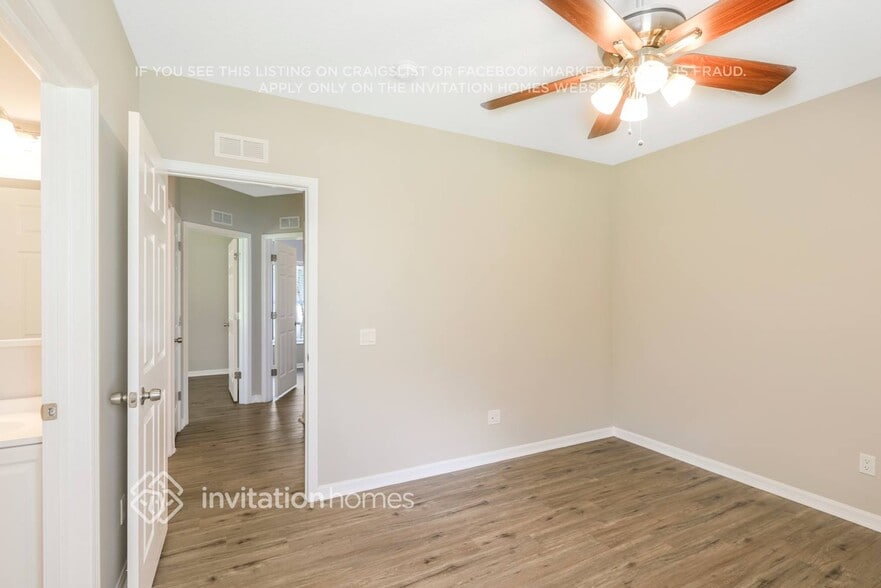 Building Photo - 14915 Stag Run Cir