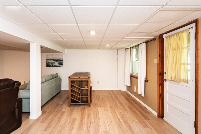 Building Photo - 10411 Antrim Dr