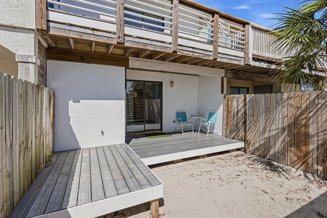 Building Photo - 16 Gulf Breeze Ct