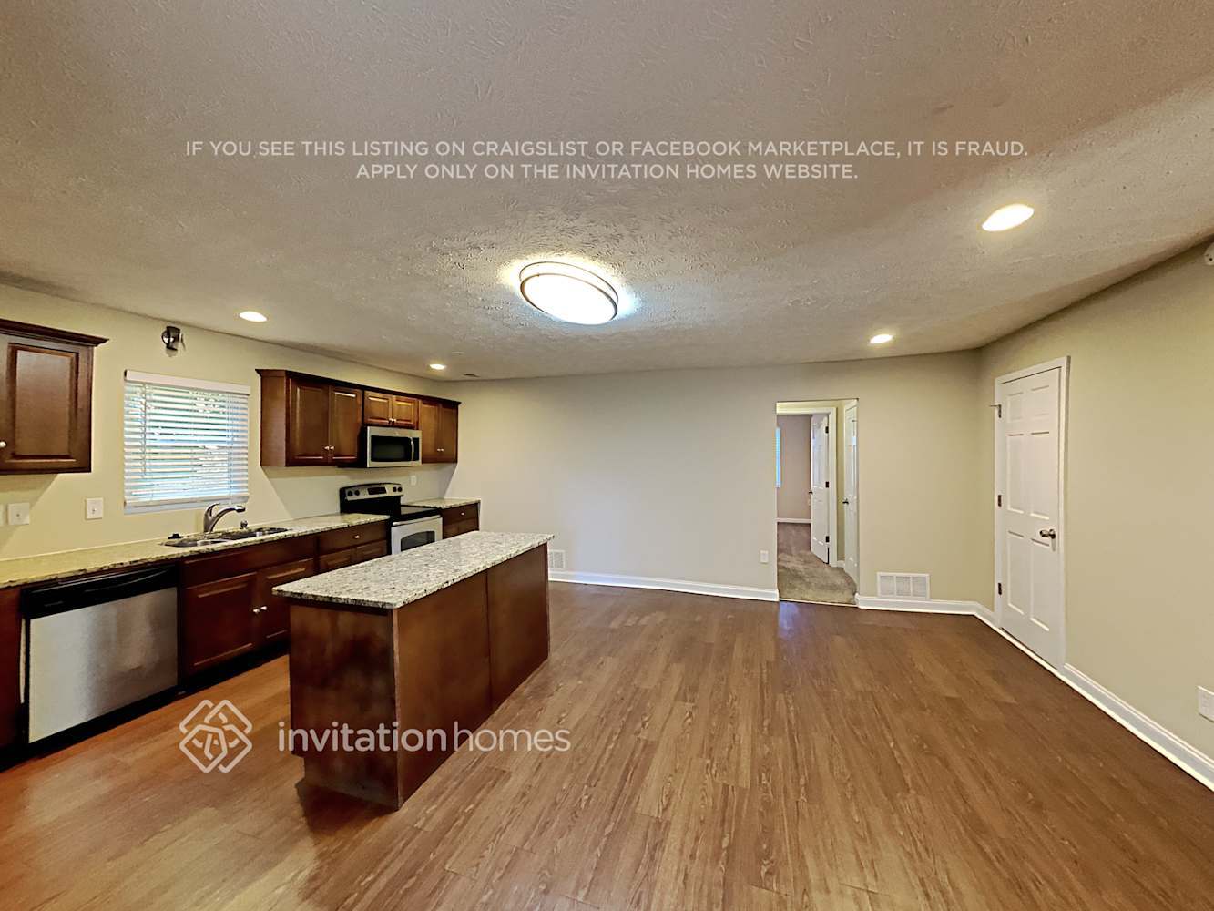 Building Photo - 1711 Donna Lynn Dr