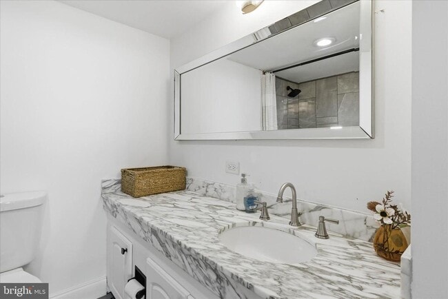 Building Photo - 301 N Beauregard St