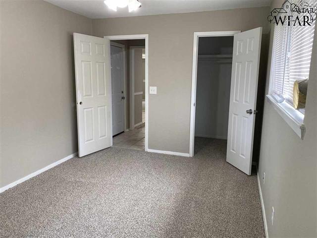 Building Photo - 5006 Kingston Dr