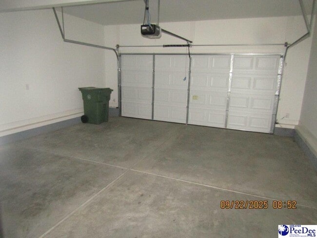 Building Photo - 3722 Blevin St