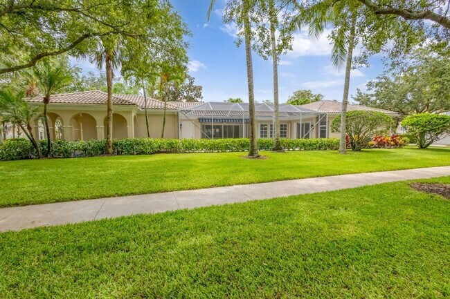 Building Photo - 121 Savona Dr