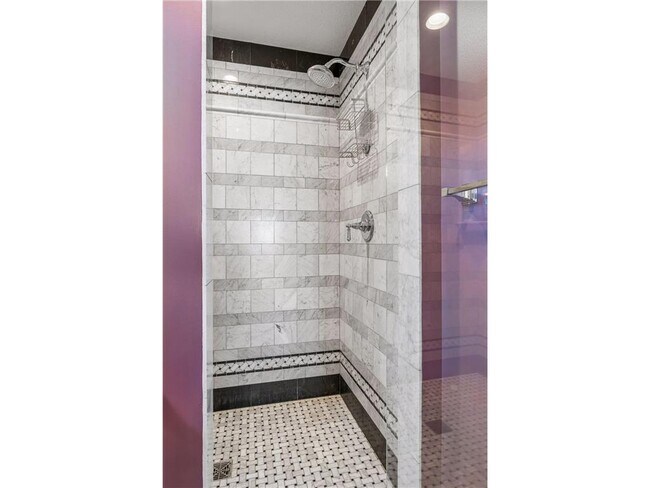 Building Photo - 4941 Island View Dr