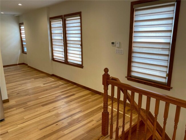 Building Photo - 65 Bay Ridge Pkwy