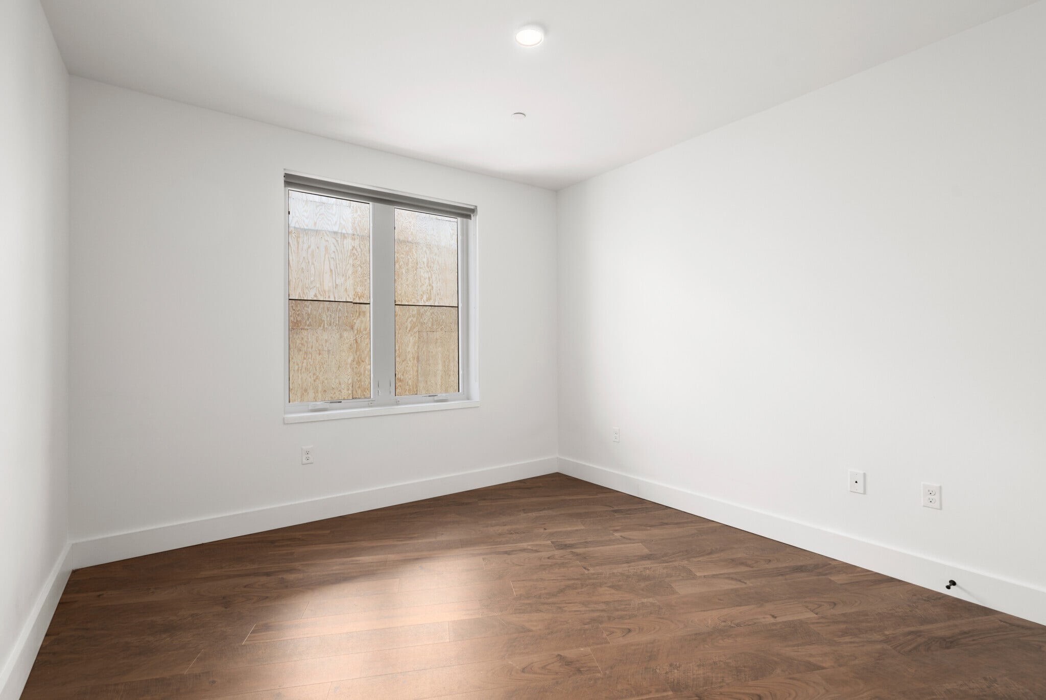 Building Photo - 60 Hichborn St