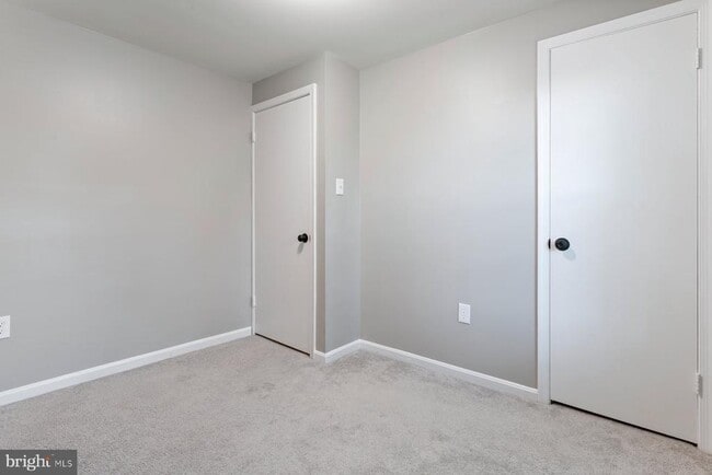 Building Photo - 10603 Tuppence Ct