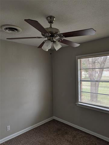 Building Photo - 336 SW Dian St