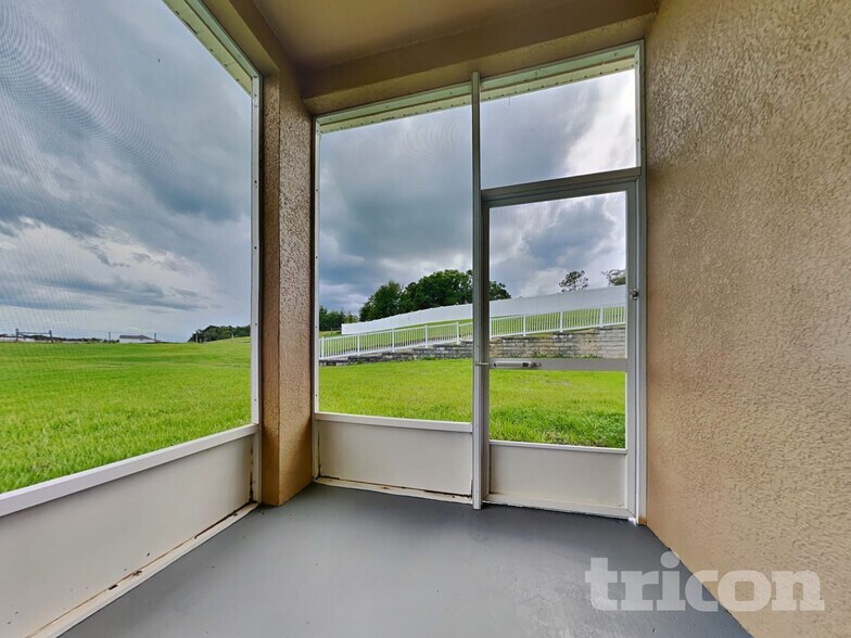 Building Photo - 13253 Waterford Castle Dr