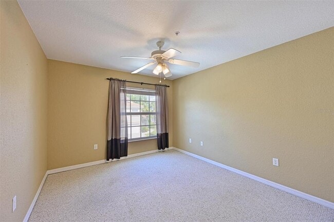 Building Photo - 6335 Bay Cedar Ln