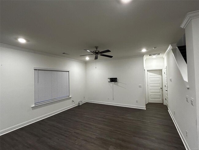 Building Photo - 5157 Sedona Dr