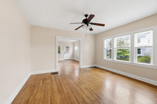 Building Photo - 2710 Dayton Ave