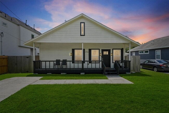 Building Photo - 3706 Nathaniel Brown St