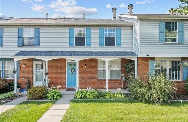 Primary Photo - 5053 Hamilton Dr