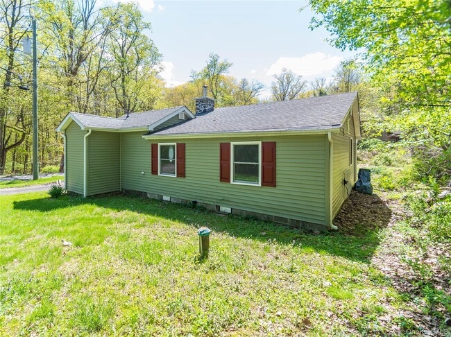 Building Photo - 797 Forest Glen Rd