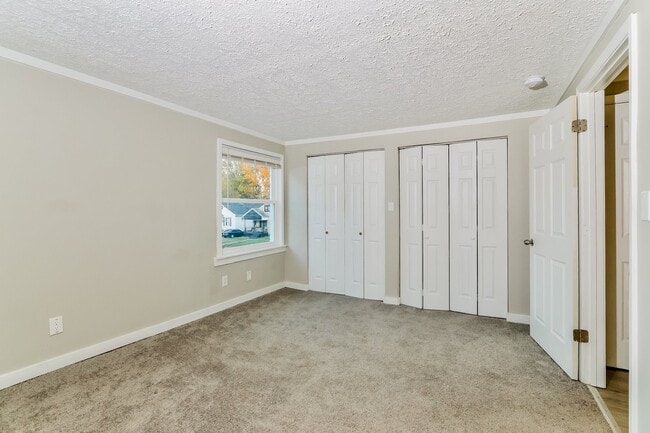 Building Photo - 1620 Catalpa St